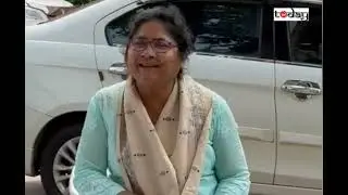 Tmc MP Dola Sen sings and protests outside parliament
