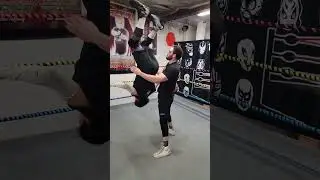 Move: Tiger Bomb by Alec Tomas #santinobros #prowrestlingschool #prowrestlingmoves