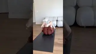 YOGA TEACHER  #balance #yoga #bridge #ytshorts #downwarddog #teacher #shorts