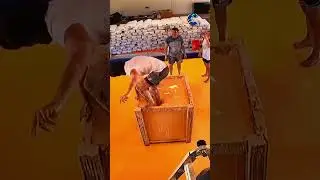 Cairan Ini Keras Ketika Dipukul❗