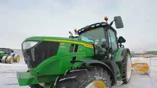 D&eacute;neigement avec un tracteur John Deere 6R145 avec &eacute;cran Gen 5 | Le Groupe Agritex