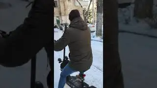 Электросамокат Kugoo G-BUSTER зимой