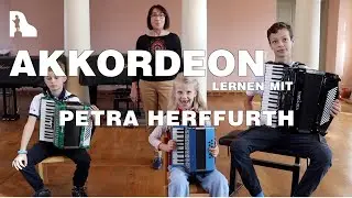 AKKORDEON lernen mit Petra Herffurth (Teil 1)