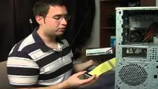Jak podłączyć napęd DVD do komputera Podzespoły xvid.avi