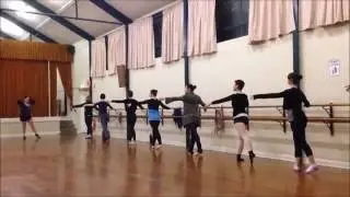A taste of advanced ballet with Larissa McGowan at Move Through Life