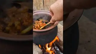Handi Mutton #mutton #matihandimutton #chullah #villagestyle #viralvideo #shorts #vanabhoji #picnic