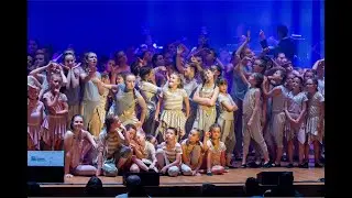 Opening - Gala Młodzieżowej Akademii Musicalowej