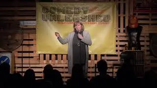 JoJo Sutherland at Comedy Unleashed