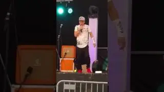 Jamshid p&aring; Scensommarrock 2016 i Torsby