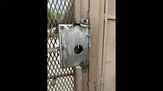 Metal to metal gate fix push bar exit device