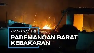 Diduga Karena Korsleting, Kebakaran Hanguskan Dua Rumah Warga di Gang Santri Pademangan