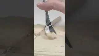 Creating 3D Depth: STRYI Maestro Semi-Bent Gouge 🪵 #woodcarving #3dart #asmr