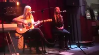 Louise Lundin & Josefin Bostrom-Concert at Restaurant Shalimar