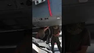 Devices That Load 20mm Ammo into Fighter Jets