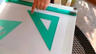 Dibujo Técnico: Recuadro interno de la hoja