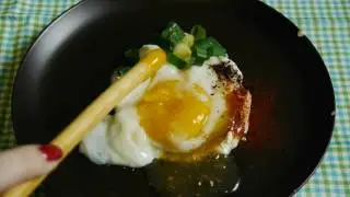 #Eggcentennial 002 - Jessica Bader