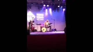 Ben Schr&ouml;der drum solo