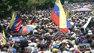 Venezuela&rsquo;s National Electoral Council begins electing a constituent assembly amid violent unrest
