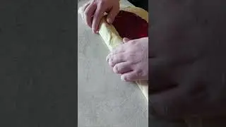 Cherry roll Anna shorts #easyrecipes #food #homecuisine #likeforlikes #cooking #baking
