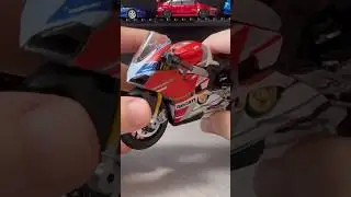 Maisto 1:18 Ducati Panigale V4 S Corse