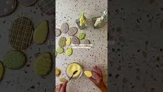 COOKIE DECORATING 101 #5 - Decorating Technique  - Crumblecrate.com