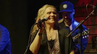 Jackie High and the Kites - Never Sink This Boat