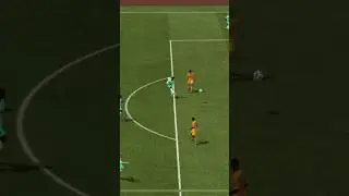 Ed&eacute;r almost got the ball from Endrick was trying to score