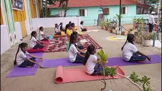 International yoga day celebrations / SIR.M.V.SCHOOl. MOLAKALMURU 2025