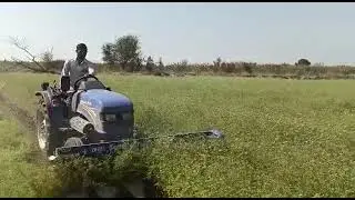ધાણા કાપવાનુ મશીન ,धनिया काटने की मशीन , Coriander harvesting . Priya reaper MFG- ATUL INDUSTRIES .