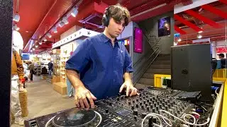 playing house music at crowded store | Afro/Deep House DJ Set | @ House of SuperStep Bağdat Avenue
