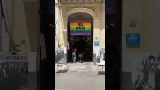 No Mafia memorial &sigma;&tau;&omicron; &Pi;&alpha;&lambda;έ&rho;&mu;&omicron;