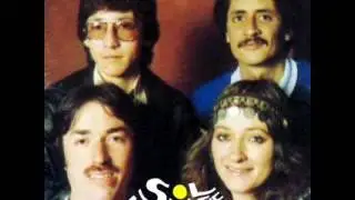 Sol Y media Noche - Por qu&eacute; juegan conmigo