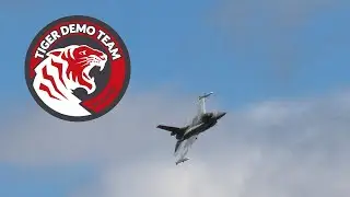 RIAT 2025 - Friday - Polish F-16 Tiger Demo Team