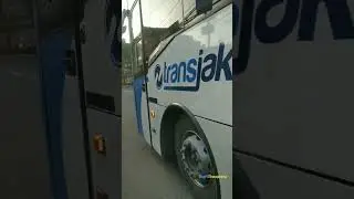 NAIK BIS TRANSJAKARTA #jakarta #enjoyjakarta #transjakarta #travel #bus #kotatuajakarta #fatahillah
