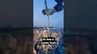 Lil Uzi Jumps in Crowd at Summer Smash #shorts