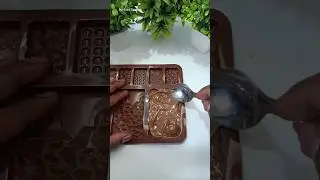 Trying Bubbly Chocolate Mould || Dairy Milk Bubbly at Home 😃 #shorts #youtubeshorts #viral