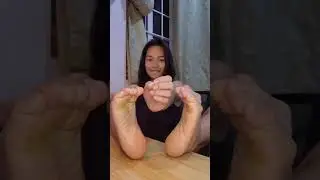 Beautiful Asian women feet #prettyface #prettyface #prettygirl #feet 