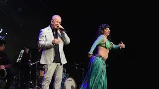 Ailin Lizana junto a Tony Mouzayek y orquesta Ahlam.  Gala EMPERIXA 