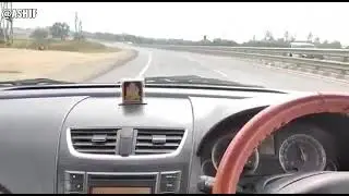 kehte hai jo panne hote nahi pure
