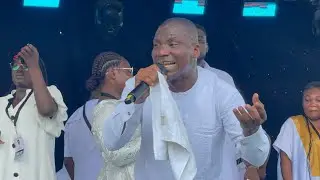 Gospel Soldierman &Rockstar Francis Amoh powerful performance make Eld Mireku Smile at Dad’s funeral