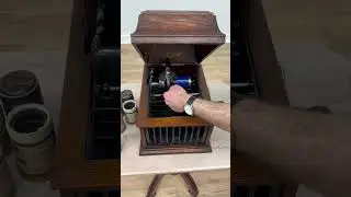 Edison Amberola Antique Oak Cylinder Phonograph