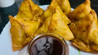 Phool Gobhi aur Aloo wale Singhare ki Recipe with Imli ki Chutney 