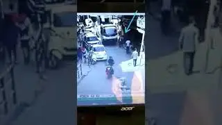 Aizawl City bus driver in mi kawngkal lai a su!! Eng nge thleng?? 😲