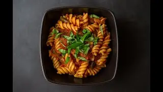 Fresh Garden Basil Pasta with Homemade Tomato Sauce | Easy Veggie Pasta Recipe