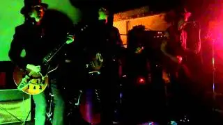 Bryce Wayt and The Silver Wolves play Eddie Cochran's 
