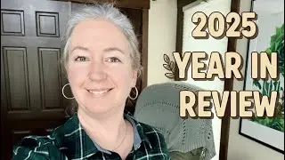 Yoga for Knitters- Year in Review. My Top Makes, Plans and an Easy Yoga Practice for the Nee Year. 