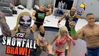 WWE Figure ROYAL RUMBLE WRESTLEMANIA in SNOWSTORM