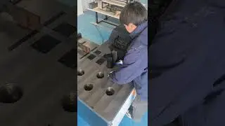 CNC horizontal press brake #machine #pressbrake #cnc #factory
