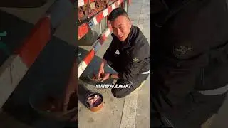 跟海哥去跑车，从江西高安接了一车货回广东，全程800多公里，中途没有饿九顿还吃上了炖骨头汤，爽歪歪！@莞漂大海 #马哥货车 #货车 #卡车