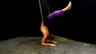Latest Hottest Yoga Swing: Air Gyro Gym by Yogi TarZen